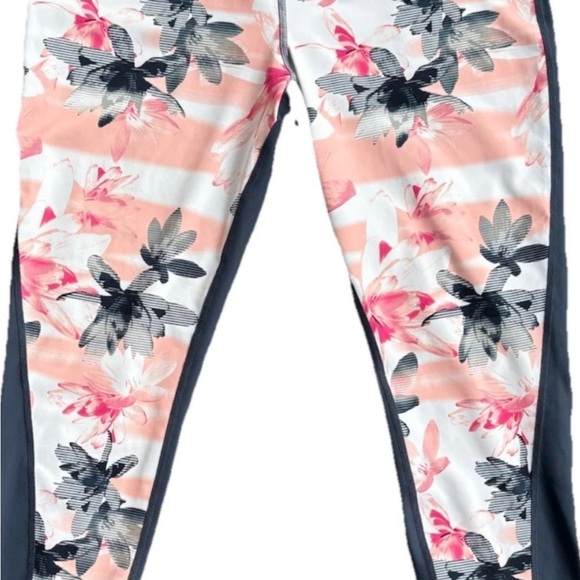 Xersion Pink and Black Floral Stripe Leggings - Picture 1 of 4
